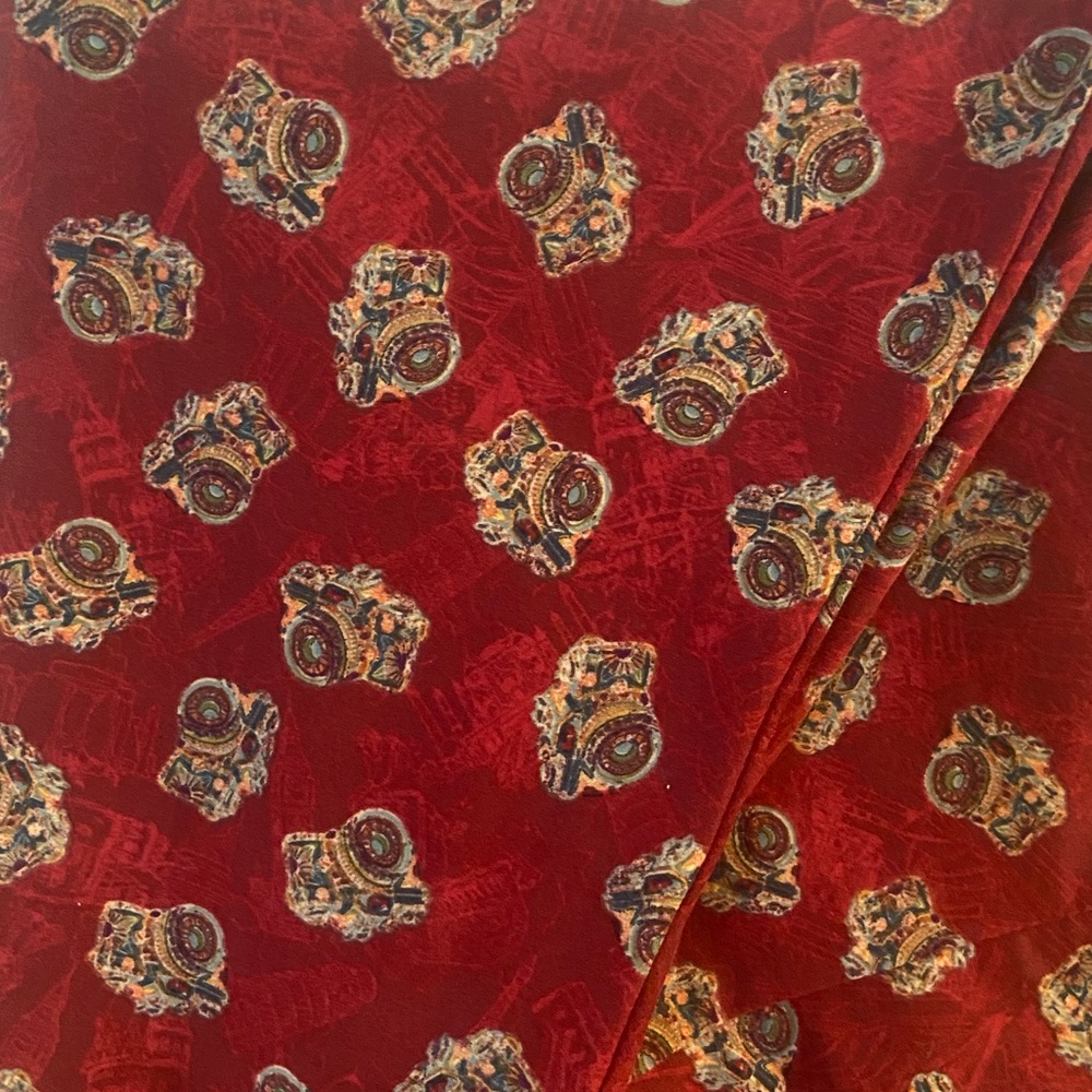 Lularoe Retro Camera Leggings TC